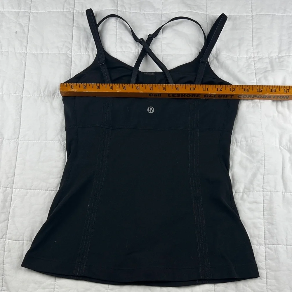 Lululemon Athletica Centered pose tank top in black sz 4‎